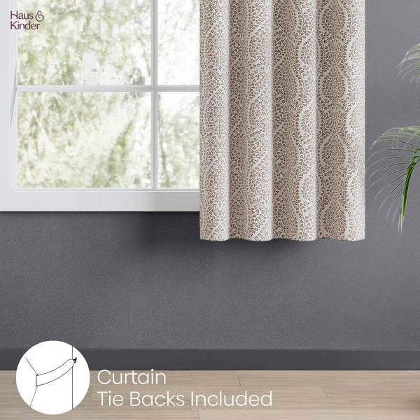 Poly Cotton JacquardCurtain Woodland Trail, Cadbury